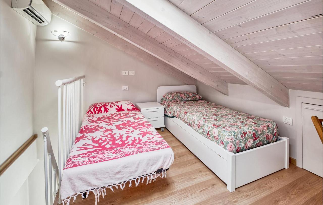 Gorgeous Home In Magliolo-Finale Ligure Ngoại thất bức ảnh